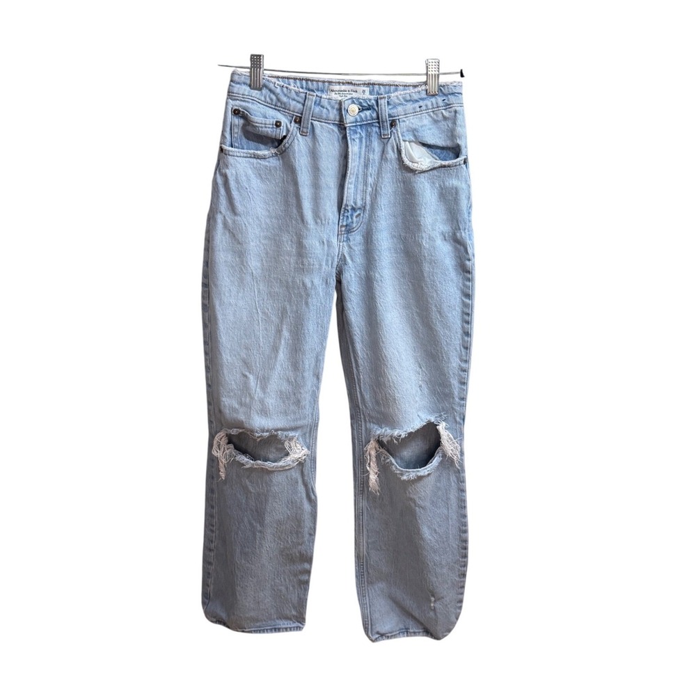 Abercrombie‎ Fitch The 90s Relaxed Jean High Rise Light Wash Distressed Size 26